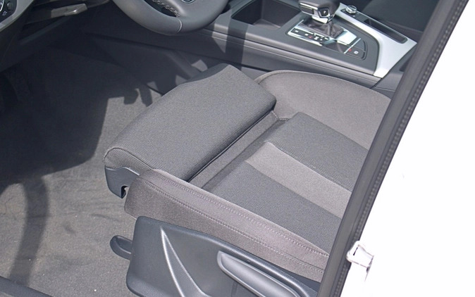 Audi A4 cena 199326 przebieg: 1, rok produkcji 2024 z Wolsztyn małe 352